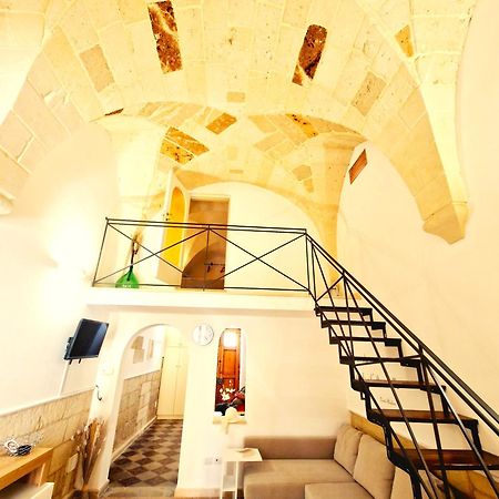 Casa Dante Deliziosa Casa A Due Passi Dal Centro Villa Lecce Exterior photo